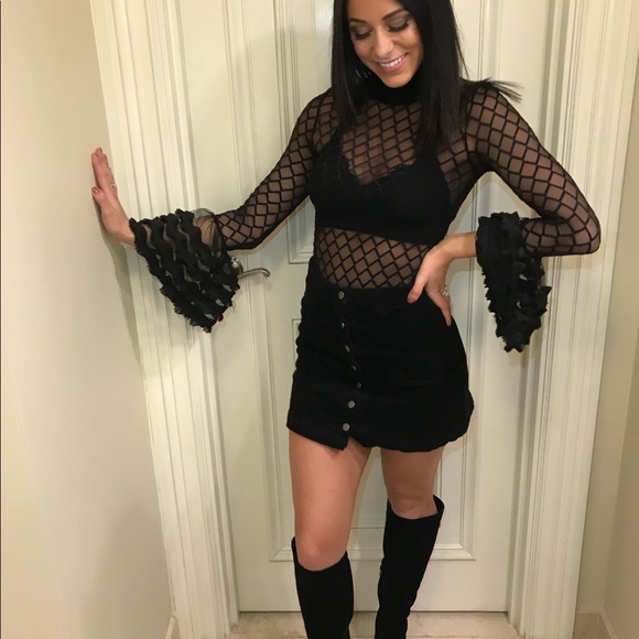 Meet your Posher, Erika! - Picture 3 of 4